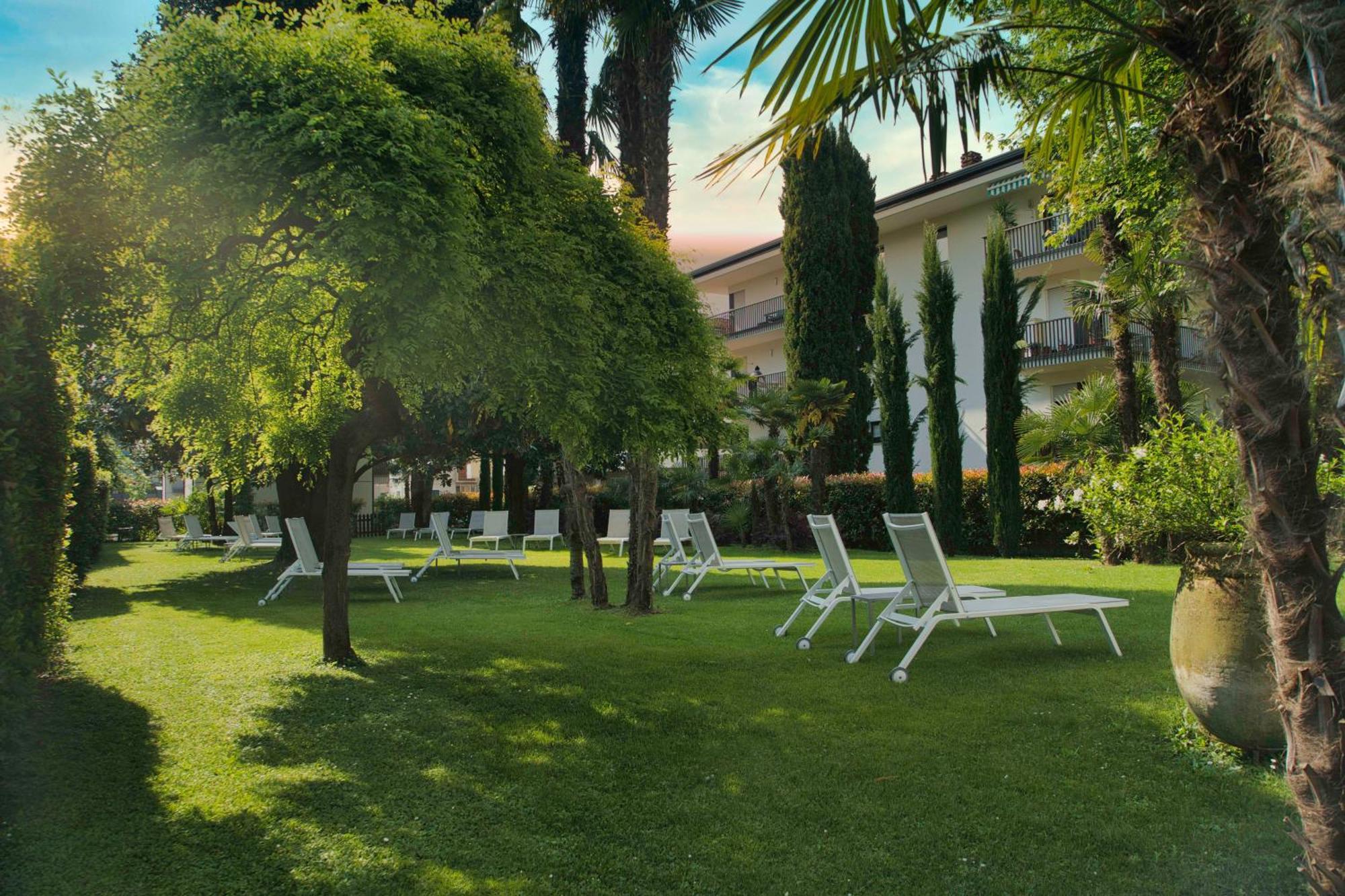 Nicolli Romantic - Adults Only 4* Riva del Garda